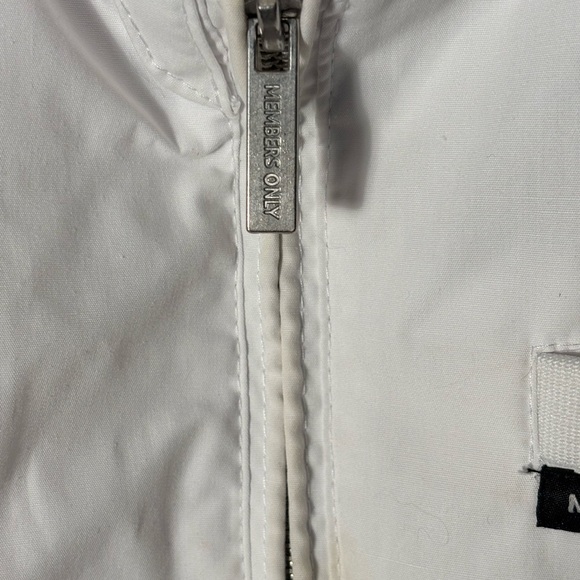 MEDIUM Members Only Racer Jacket - Picture 4 of 8